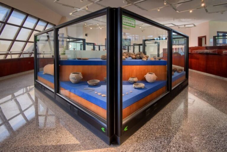 Santadi (SU): visit to the Archaeological and Ethnographic Museum - An In-Depth Look at the Tour Experience