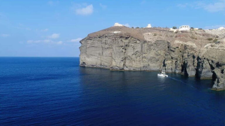 Santorini: Caldera Catamaran Sail & Swim with lunch - Authentic Experience: What Sets This Tour Apart