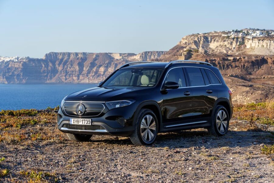 Santorini: Customized Private Guided Tour in a Mercedes EQB - Customizing Your Santorini Adventure