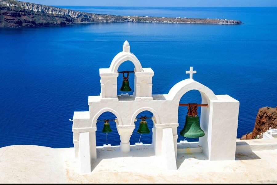 Santorini Island: Guided Tour from Heraklion Crete - Who is This Tour Best For?