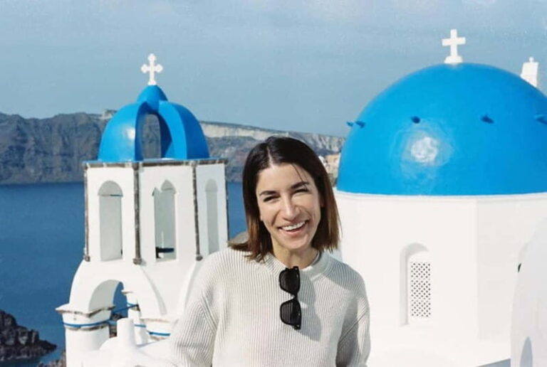 Santorini: Oia Sunrise Walking Tour with Local Guide - What to Expect on the Tour