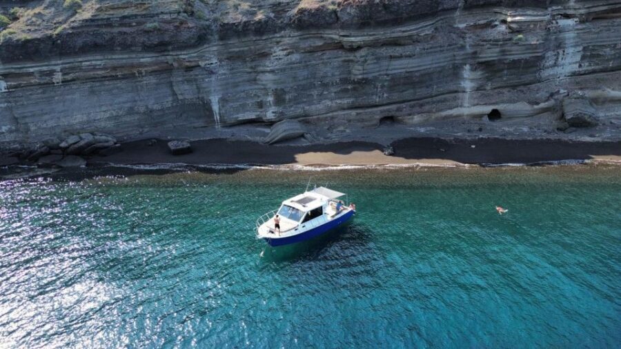 Santorini Private Cruise Sightseeing Tour with BBQ & Drinks - The Captain and Guide: Local Knowledge Matters