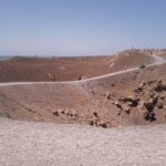 Santorini: Private Motorboat Cruise and Volcano Hike - Authentic Experiences and Traveler Perspectives