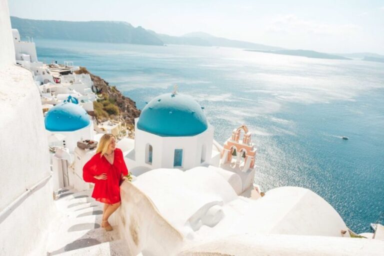 Santorini Private Photoshoot - Who Would Love This Experience?
