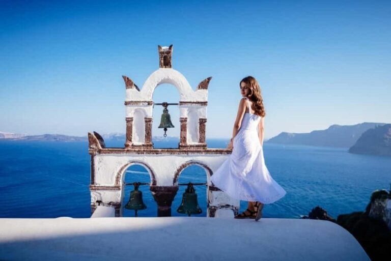Santorini: Private Photoshoot with Professional Photographer - Who Would Love This Experience?