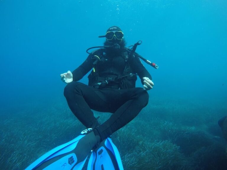Santorini: Scuba Diving Experience in Caldera for Beginners - Who This Tour Is Best For