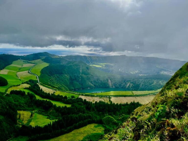 São Miguel: Quad & Buggy Sete Cidades Crater Tour - Itinerary Breakdown