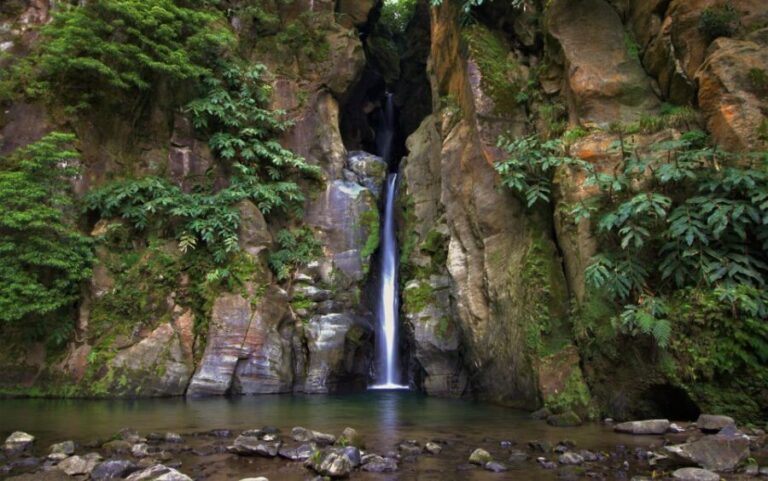 São Miguel West: Full-Day Van Tour with Lunch - Itinerary Breakdown