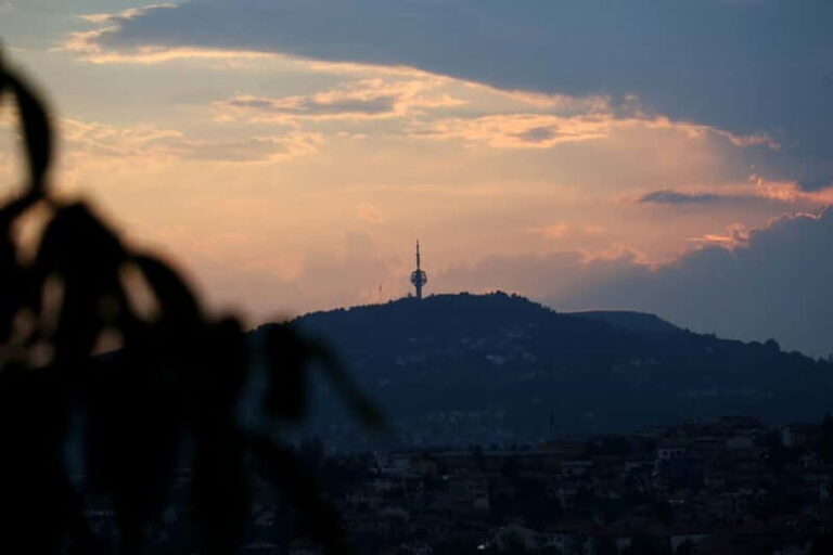 Sarajevo: Best of Sarajevo Ultimate Full-Day Experience - Exploring Sarajevo’s Historic Core