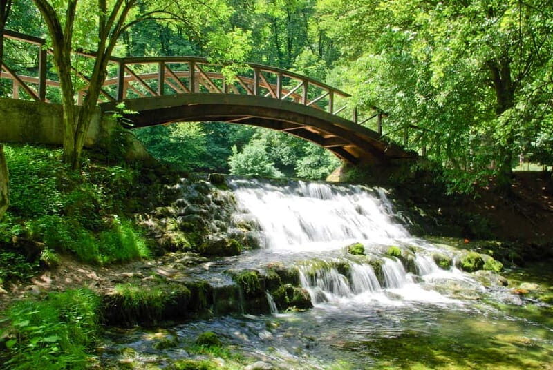 Sarajevo: Vrelo Bosne Nature Park Private Tour - Exploring the Vrelo Bosne Experience in Detail