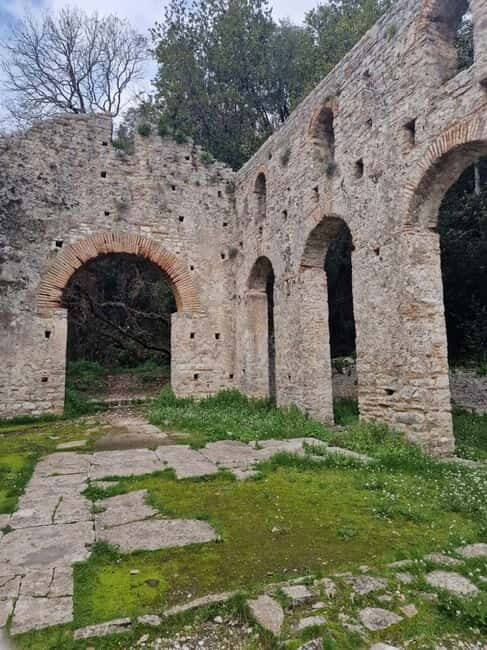 Saranda, Butrint Ksamil and Lekuresi Castle Private Day Trip - What’s Included and What’s Not