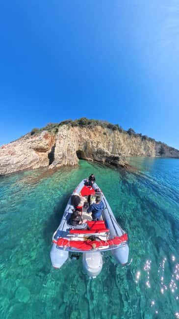 Sarandë: Boat Tour to Kroreza with Snorkel and free Umbrella - First Stop: Kepi i Qefalit – A Natural Wonder