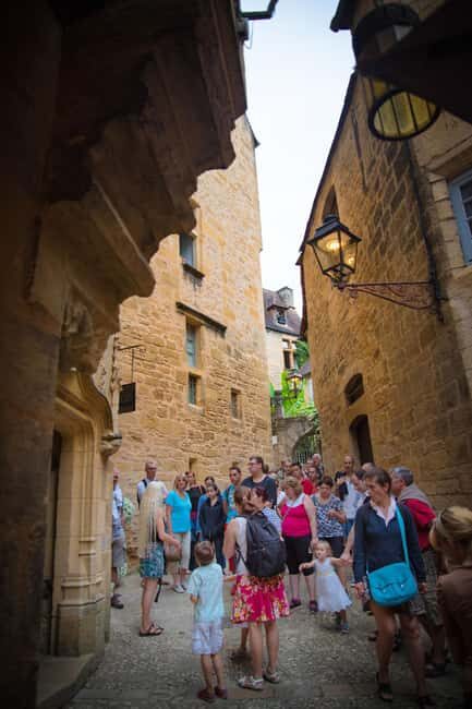 Sarlat: Guided Walking Tour - Who Should Consider This Tour?