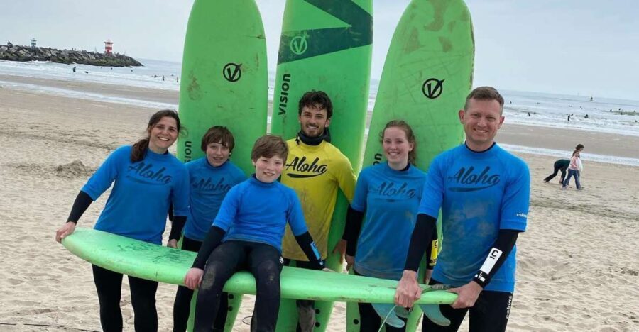 Scheveningen Beach: 1,5 hour Surf experience for families - The Value of the Experience