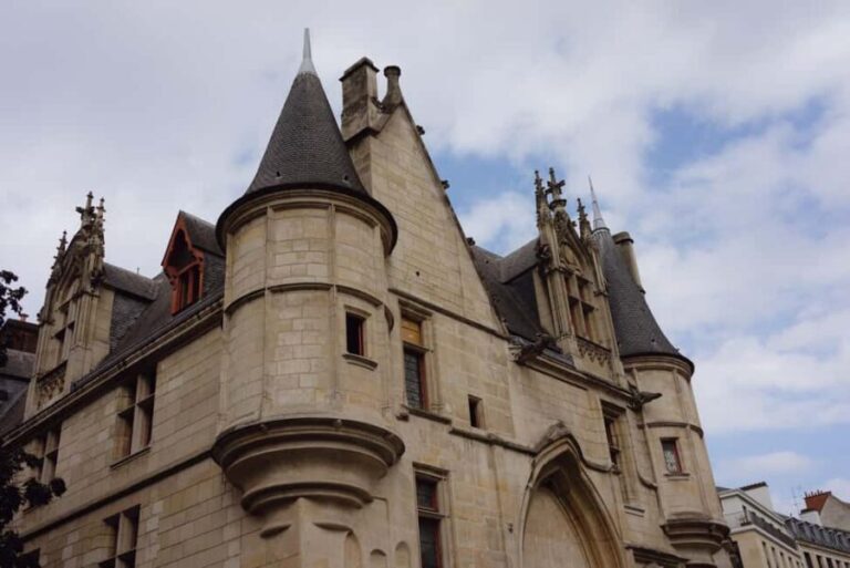 Secrets of Paris Bike Tour - FAQ