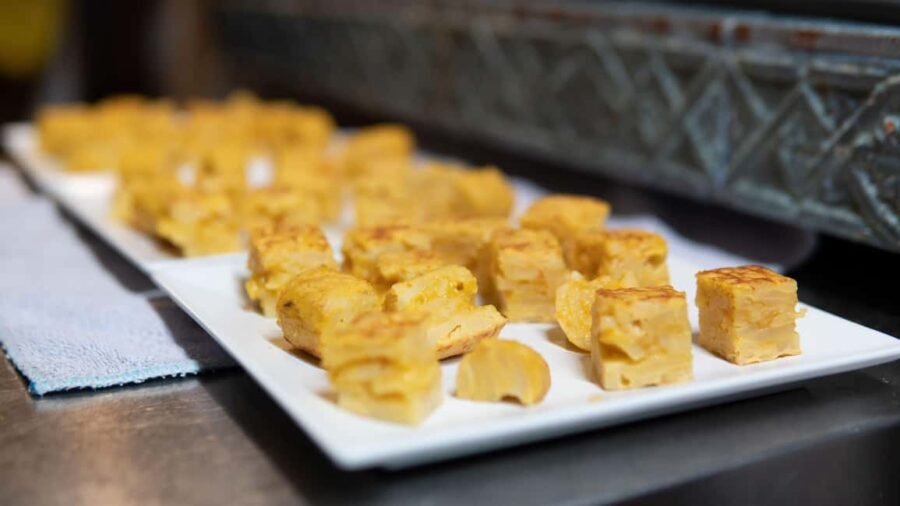 Secrets of Wine: Immersion in the Winery and Professional Tasting - Who is This Tour Best Suited For?