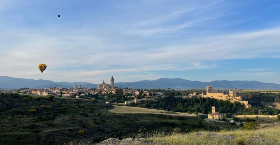 Segovia: Hot-air balloon ride with cava toast - Practical Tips for Booking and Enjoying Your Flight