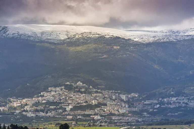 Serra da Estrela: An emblematic walk with breathtaking scenery. - The Itinerary: A Deep Dive