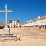 Sesimbra & Arrábida National Park Tour with 5 Wines Tasting - Exploring Cabo Espichel
