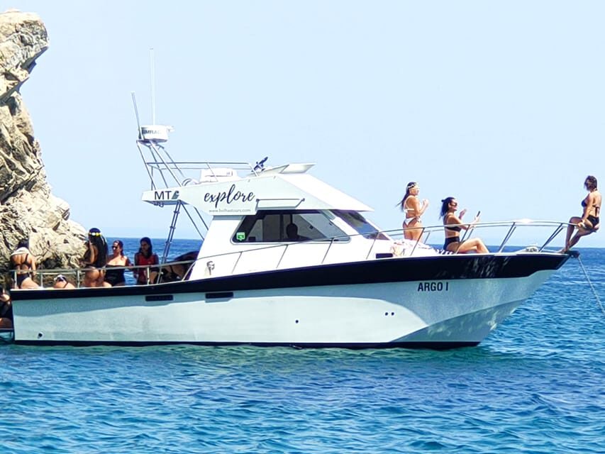 Sesimbra: Exclusive Private Yacht tour with sea activities! - What’s Included & What to Expect