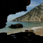 Sesimbra: Secret Beaches and Caves - Detailed Breakdown of the Itinerary