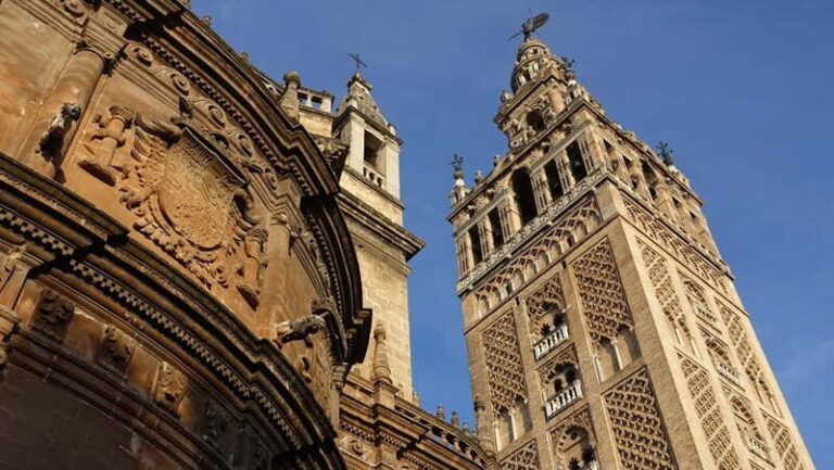 Seville: Alcázar, Cathedral, and Giralda Small-Group Tour - What’s Included and What To Consider