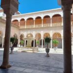 Seville: Guided visit to the Casa de Pilatos with tickets - What Makes the Casa de Pilatos Special?