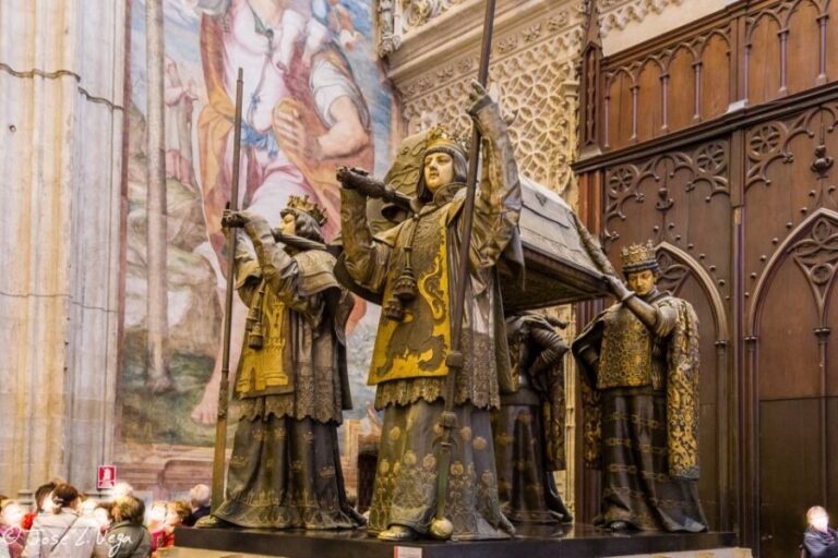 Seville: Small-Group Cathedral and Giralda Tour with Tickets - The Itinerary: An In-depth Look