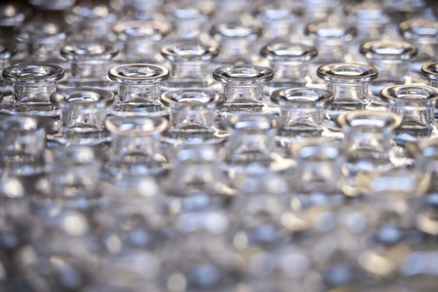 Sheffield: Gin Distillery Tasting Visit with Guided Tour - The Historic Location and Atmosphere