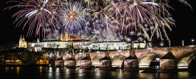 Shots Bar & Club New Years Special - Who Will Love This Experience?