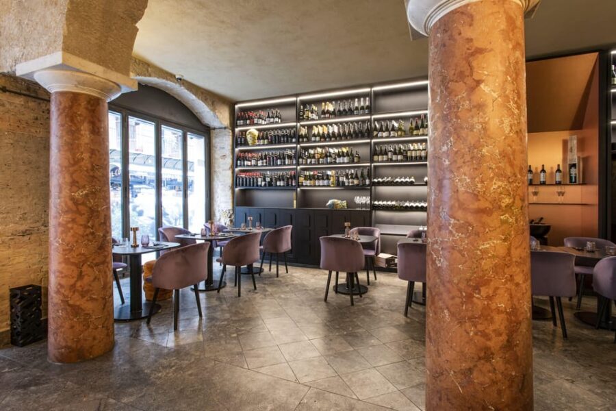 Sicilian wine tasting and hors d'oeuvres in an 18th century palace - Exploring the Experience in Detail