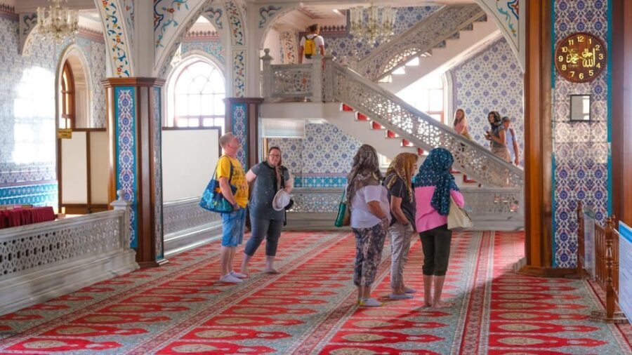 Side: Cabrio Bus and Boat Day Trip at the Green Lake - Practical Tips for Your Trip