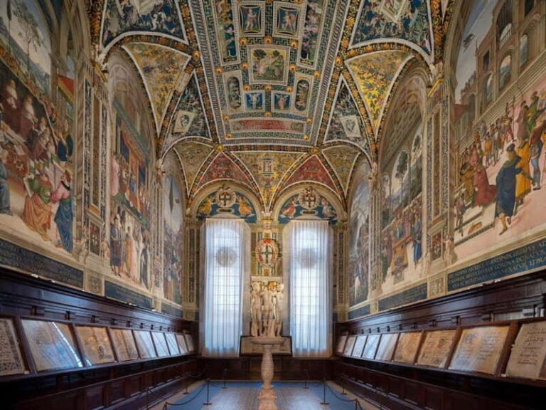 Siena: City tour with entrance to the Duomo and panoramic view of the city - Who Will Love This Tour?