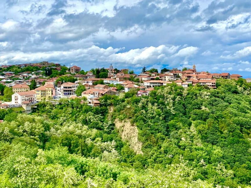 Sighnaghi, David Gareja & Rainbow mountains Private tour - What Makes This Tour Stand Out?