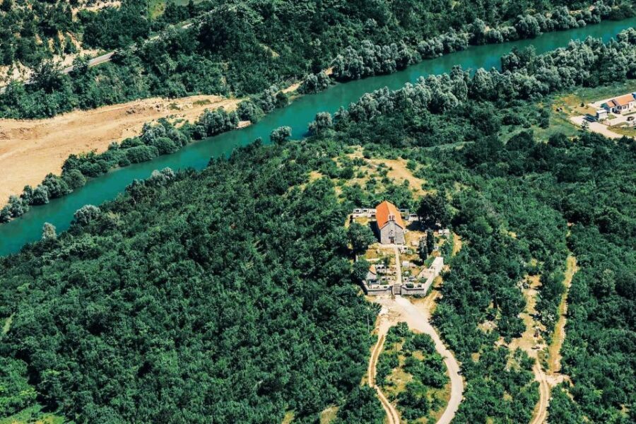 Sinj: Panoramic Flight over Peruca Lake and Dinara mountain - What’s Included and What to Expect