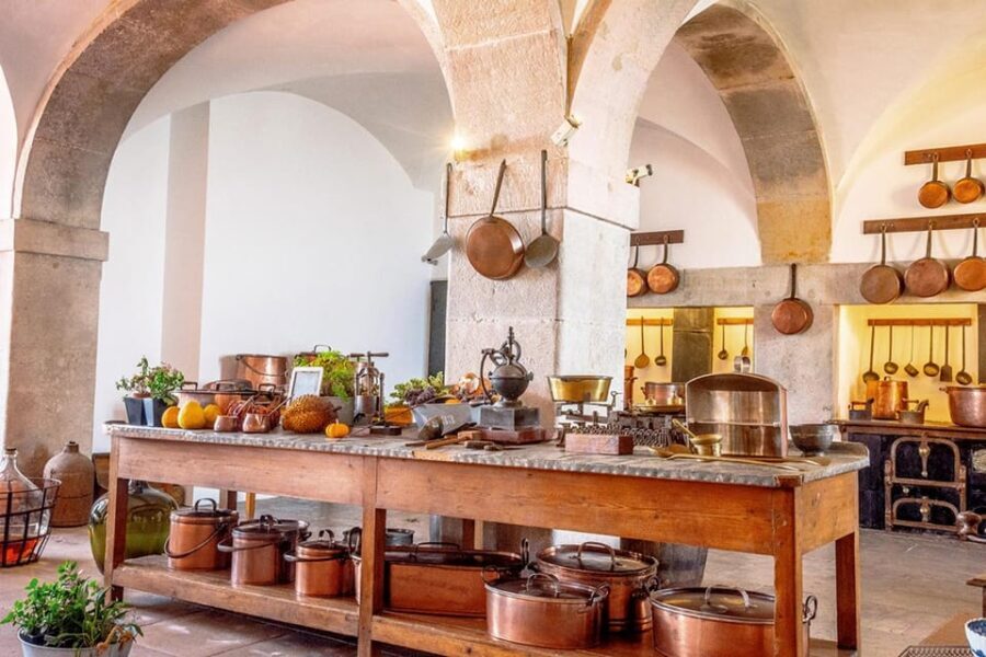 Sintra: Full-Day Deluxe Tour with Pena Palace ticket - The Experience of Transportation and Timing