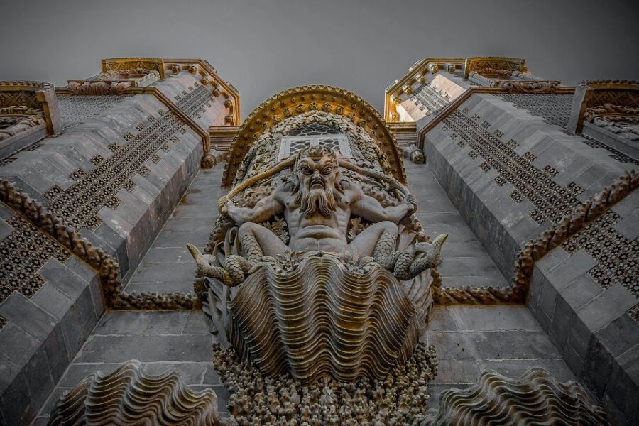 Sintra/Lisbon: Sintra & Quinta da Regaleira Tour with Ticket - Inside Sintra: The Charm of the Town