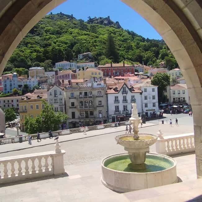 Sintra Unique Tour - Two Palaces and Azenhas do Mar - What to Expect from the Experience