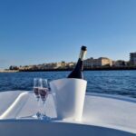 Siracusa: Ortigia & Sea Caves Boat Tour with Sunset Apertif - Exploring the Marine Caves and Natural Wonders