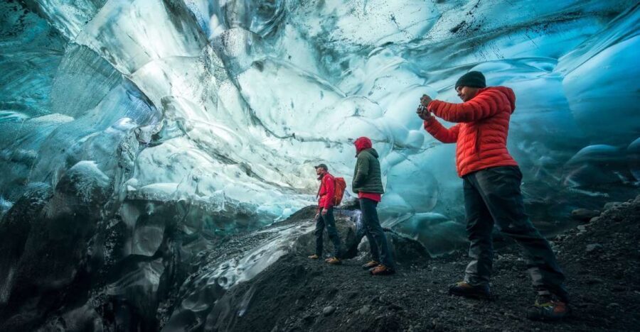 Skaftafell: Ice Cave Experience - In-Depth Review of the Skaftafell Ice Cave Tour
