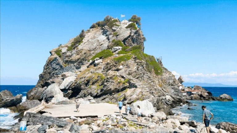 Skiathos: Mamma Mia Island and Beach Day Cruise - The Experience on the Boat: Comfort and Atmosphere