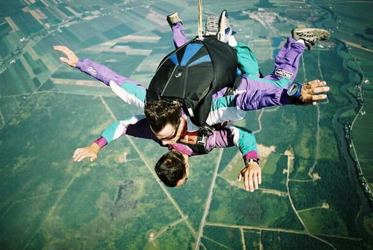 Skydive Over Barcelona 13,000ft Tandem Jump + Transport - The Value of This Skydiving Experience