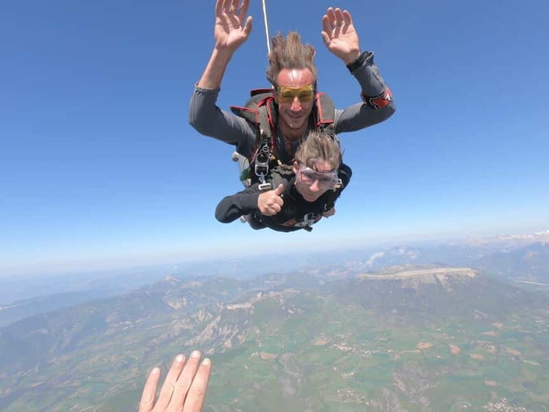 Skydiving in Gap-Tallard - The Practical Side: What’s Included and What to Know