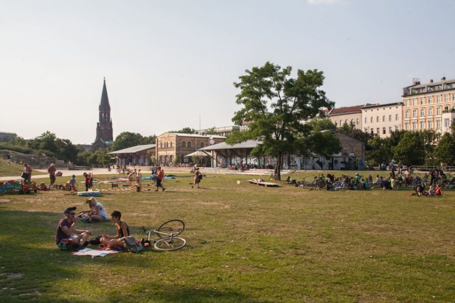 Small Group Tour: "Wild Kreuzberg" - What’s Included and What’s Not