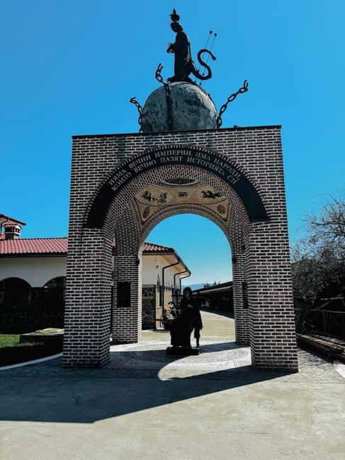 Sofia Kazanluk Rose Valley & Oil Distillery Tour - Transportation and Group Dynamics