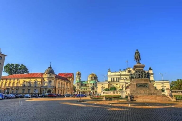 Sofia : Must-See Attractions Walking Tour - The Itinerary: Walking Through Sofia’s History and Culture