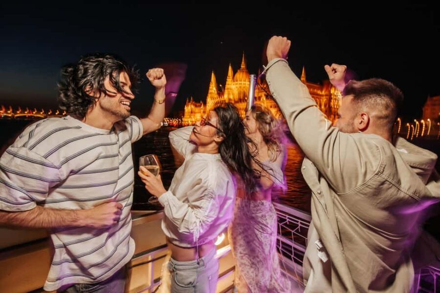 Sparty Boat with Unlimited Drinks and live DJ - Practical Information for Travelers