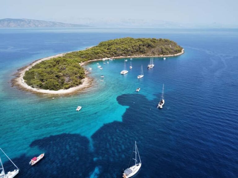Speedboat to 3 islands: Hvar, Bra, Zeevo with watersports - What Makes This Tour Stand Out?