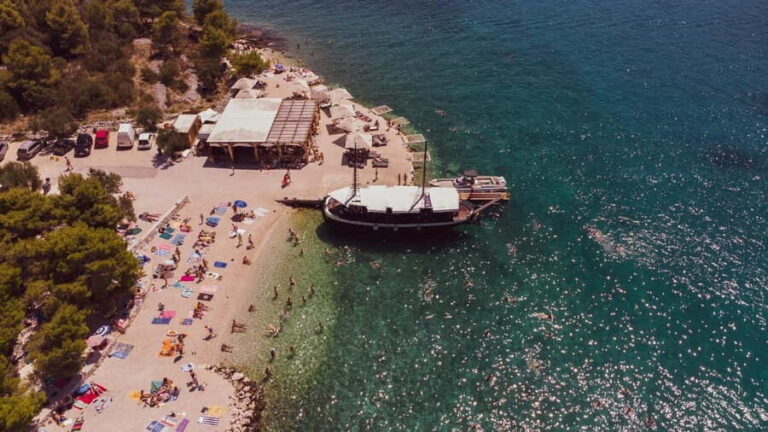 Split: Blue Lagoon & 3 Islands Tour with Lunch & Hidden Bay - FAQ