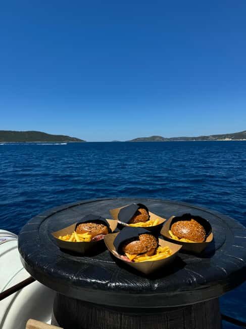 Split: Blue Lagoon Underwater Museum Tour w/Lunch & Drinks - What Makes This Tour Special?